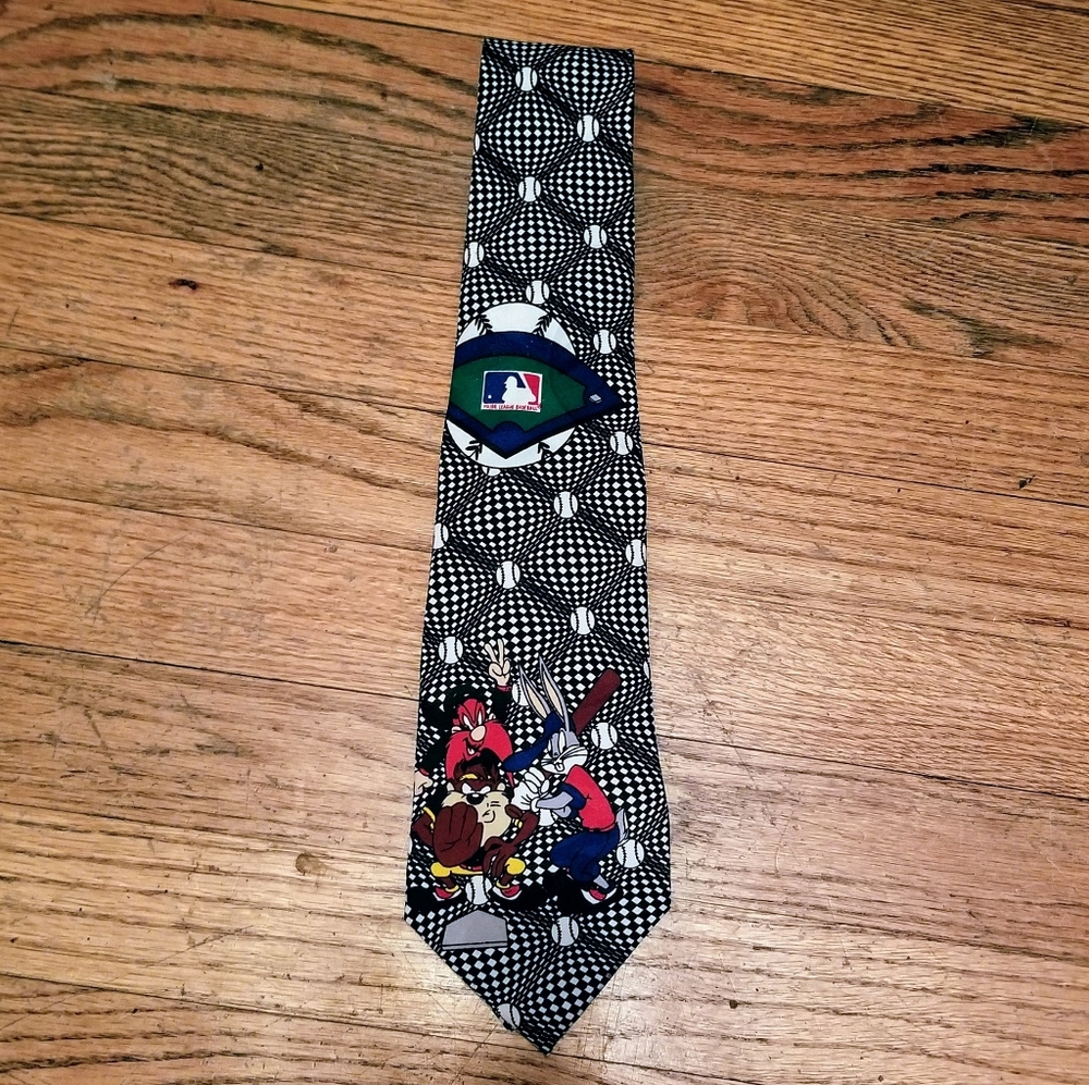 Vintage Looney Tunes MLB Tie Bugs Bunny